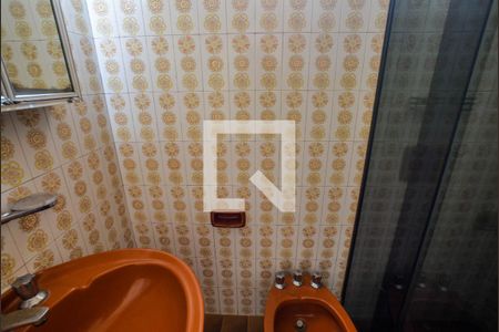 Casa à venda com 250m², 3 quartos e 2 vagasBanheiro Social