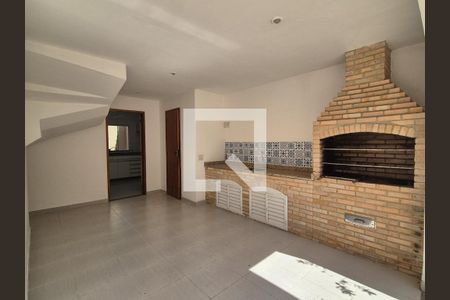 Casa de condomínio para alugar com 220m², 4 quartos e 4 vagasVaranda gourmet