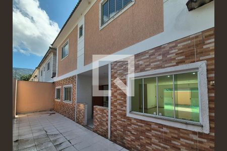 Casa de condomínio para alugar com 220m², 4 quartos e 4 vagasÁrea externa