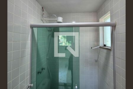 Casa de condomínio para alugar com 220m², 4 quartos e 4 vagasBanheiro da Suíte 3