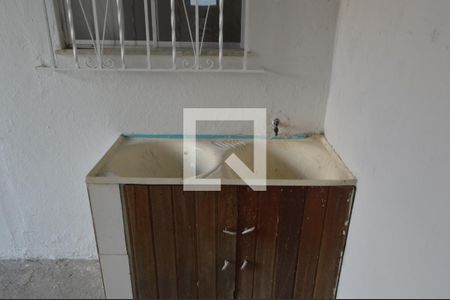 Casa à venda com 60m², 2 quartos e 1 vagaÁrea de Serviço