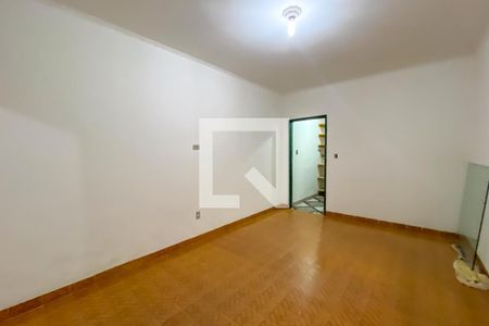 Casa à venda com 320m², 3 quartos e 2 vagas Casa à venda com 320m², 3 quartos e 2 vagasSala da Edícula