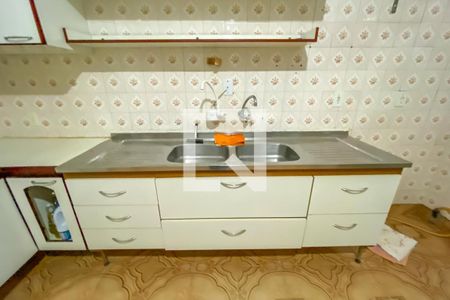 Casa à venda com 320m², 3 quartos e 2 vagas Casa à venda com 320m², 3 quartos e 2 vagasCozinha