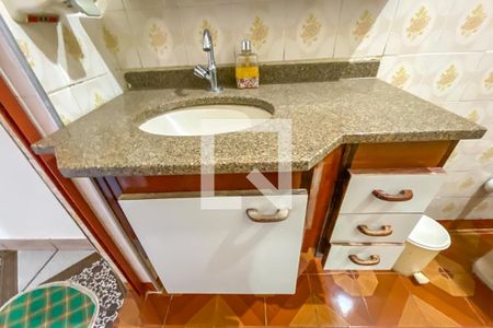 Casa à venda com 320m², 3 quartos e 2 vagas Casa à venda com 320m², 3 quartos e 2 vagasBanheiro