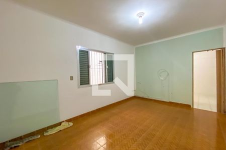 Casa à venda com 320m², 3 quartos e 2 vagas Casa à venda com 320m², 3 quartos e 2 vagasSala da Edícula