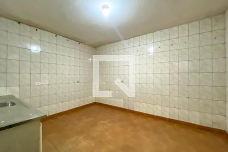 Casa à venda com 320m², 3 quartos e 2 vagas Casa à venda com 320m², 3 quartos e 2 vagasQuarto de Serviço