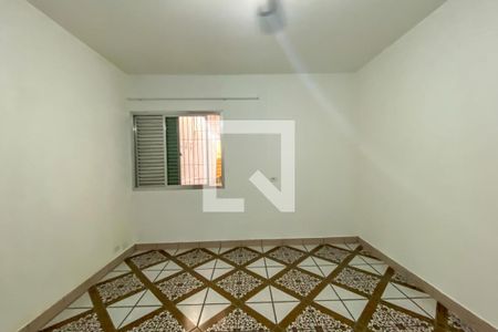 Casa à venda com 320m², 3 quartos e 2 vagas Casa à venda com 320m², 3 quartos e 2 vagasQuarto 2