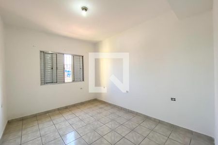 Casa à venda com 320m², 3 quartos e 2 vagas Casa à venda com 320m², 3 quartos e 2 vagasQuarto 2 Casa 2