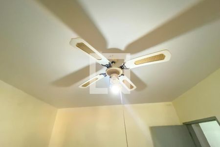 Casa à venda com 320m², 3 quartos e 2 vagas Casa à venda com 320m², 3 quartos e 2 vagasQuarto 1