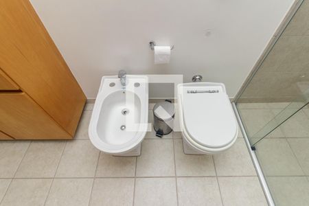 Apartamento à venda com 216m², 3 quartos e 2 vagasBanheiro 1 - Suíte