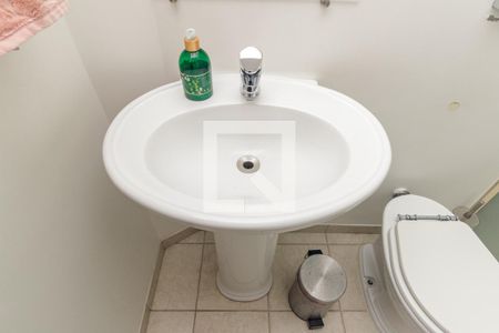 Apartamento à venda com 216m², 3 quartos e 2 vagasBanheiro 