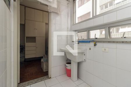 Apartamento à venda com 216m², 3 quartos e 2 vagasLavanderia