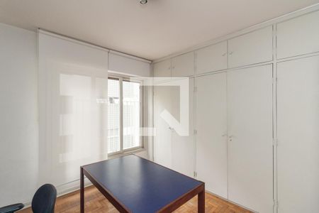 Apartamento à venda com 216m², 3 quartos e 2 vagasQuarto 2