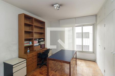 Apartamento à venda com 216m², 3 quartos e 2 vagasQuarto 2