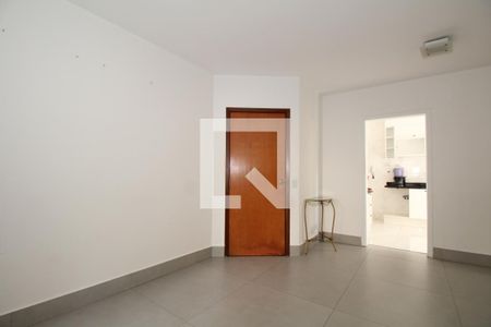 Sala de apartamento para alugar com 3 quartos, 78m² em Vila Suzana, São Paulo