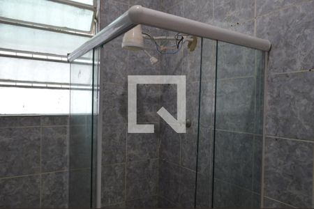 Casa à venda com 45m², 2 quartos e 1 vaga Casa à venda com 45m², 2 quartos e 1 vagaBanheiro