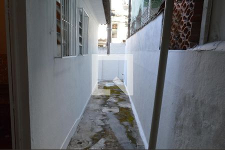 Casa à venda com 45m², 2 quartos e 1 vaga Casa à venda com 45m², 2 quartos e 1 vagaÁrea de Serviço