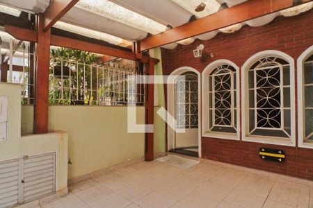 Casa à venda com 100m², 2 quartos e 2 vagas Casa à venda com 100m², 2 quartos e 2 vagasGaragem