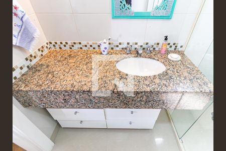 Apartamento à venda com 184m², 2 quartos e 2 vagasBanheiro 1 da Suíte 2