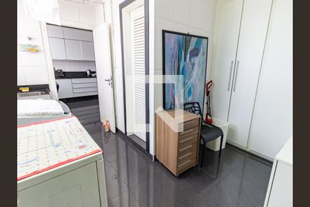 Apartamento à venda com 184m², 2 quartos e 2 vagasÁrea de Serviço