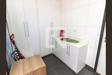 Apartamento à venda com 184m², 2 quartos e 2 vagasÁrea de Serviço