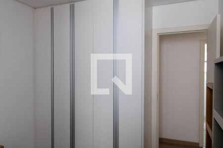 Apartamento à venda com 147m², 4 quartos e 2 vagas Apartamento à venda com 147m², 4 quartos e 2 vagasQuarto 3