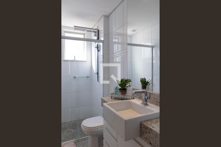 Apartamento à venda com 147m², 4 quartos e 2 vagas Apartamento à venda com 147m², 4 quartos e 2 vagasBanheiro