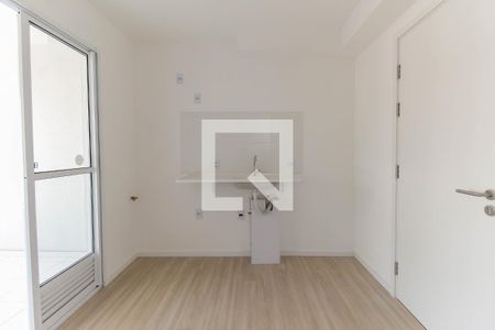 Cozinha de apartamento para alugar com 2 quartos, 31m² em Vila Curuçá, São Paulo