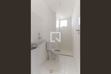 Banheiro de apartamento para alugar com 2 quartos, 31m² em Vila Curuçá, São Paulo