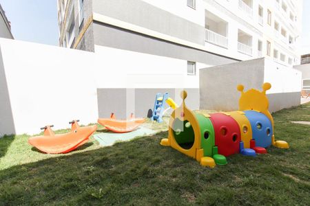 Apartamento para alugar com 31m², 2 quartos e sem vagaPlayground