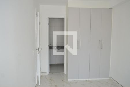 Quarto de kitnet/studio para alugar com 1 quarto, 36m² em Vila Firmiano Pinto, São Paulo