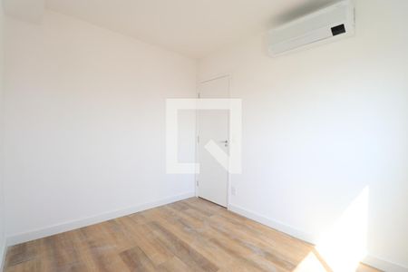Quarto 1 de apartamento à venda com 3 quartos, 93m² em Vila Ipojuca, São Paulo