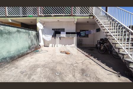 Casa à venda com 70m², 2 quartos e 2 vagasGaragem 