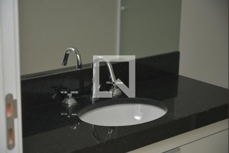 Apartamento para alugar com 67m², 2 quartos e 2 vagasBanheiro Social