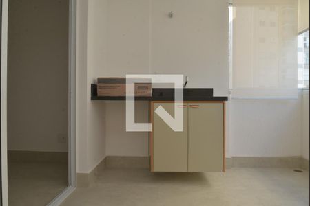 Apartamento para alugar com 67m², 2 quartos e 2 vagasÁrea de Serviço