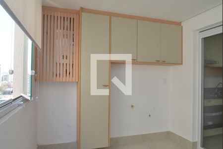 Apartamento para alugar com 67m², 2 quartos e 2 vagasCozinha