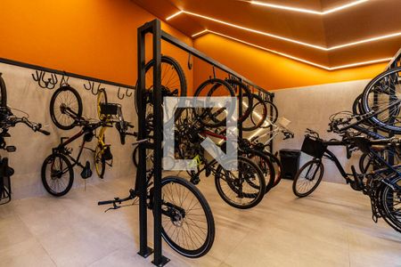 Studio à venda com 25m², 1 quarto e sem vaga Studio à venda com 25m², 1 quarto e sem vagaÁrea comum - Bicicletário