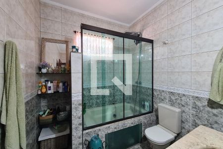 Casa à venda com 200m², 3 quartos e 2 vagasBanheiro 2