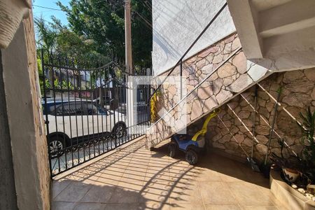 Casa à venda com 200m², 3 quartos e 2 vagasGaragem