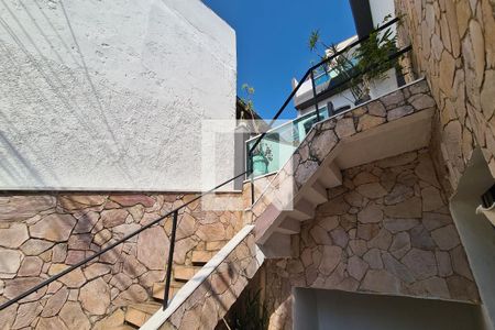 Casa à venda com 200m², 3 quartos e 2 vagasGaragem