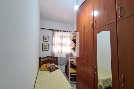 Casa à venda com 200m², 3 quartos e 2 vagasQuarto 3