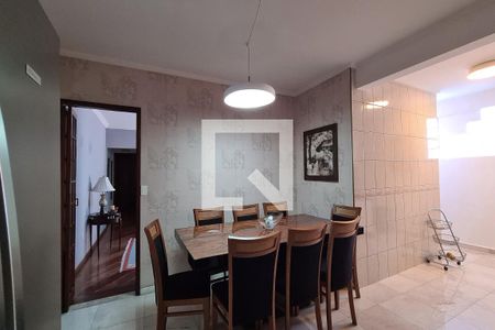 Casa à venda com 200m², 3 quartos e 2 vagasCozinha