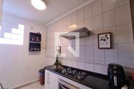 Casa à venda com 200m², 3 quartos e 2 vagasCozinha