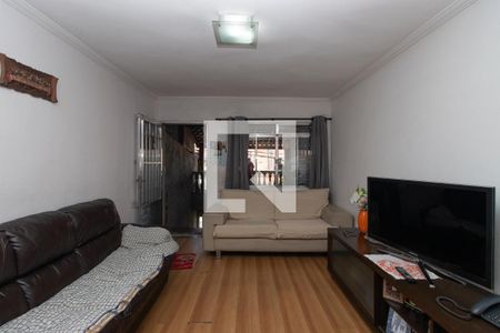 Sala de casa para alugar com 4 quartos, 135m² em Jardim Ataliba Leonel, São Paulo