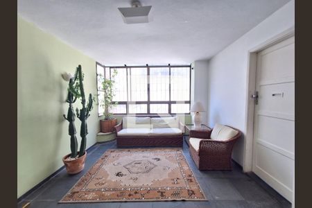 Apartamento à venda com 155m², 4 quartos e 1 vagaÁrea comum 