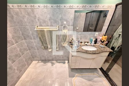 Apartamento à venda com 155m², 4 quartos e 1 vagaBanheiro 