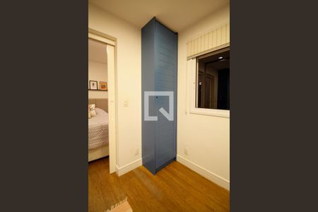 Apartamento para alugar com 64m², 2 quartos e 1 vaga Apartamento para alugar com 64m², 2 quartos e 1 vagaCloset da Suíte