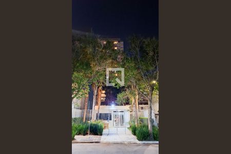 Apartamento para alugar com 64m², 2 quartos e 1 vaga Apartamento para alugar com 64m², 2 quartos e 1 vagaFachada do Prédio