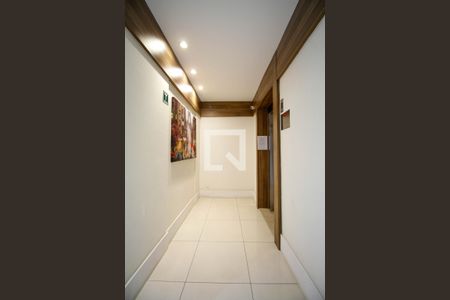 Apartamento para alugar com 64m², 2 quartos e 1 vaga Apartamento para alugar com 64m², 2 quartos e 1 vagaElevador