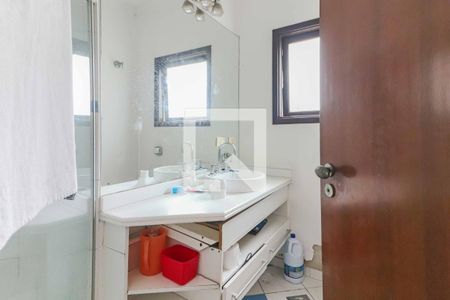 Casa para alugar com 600m², 5 quartos e 6 vagasBanheiro da Suíte 3